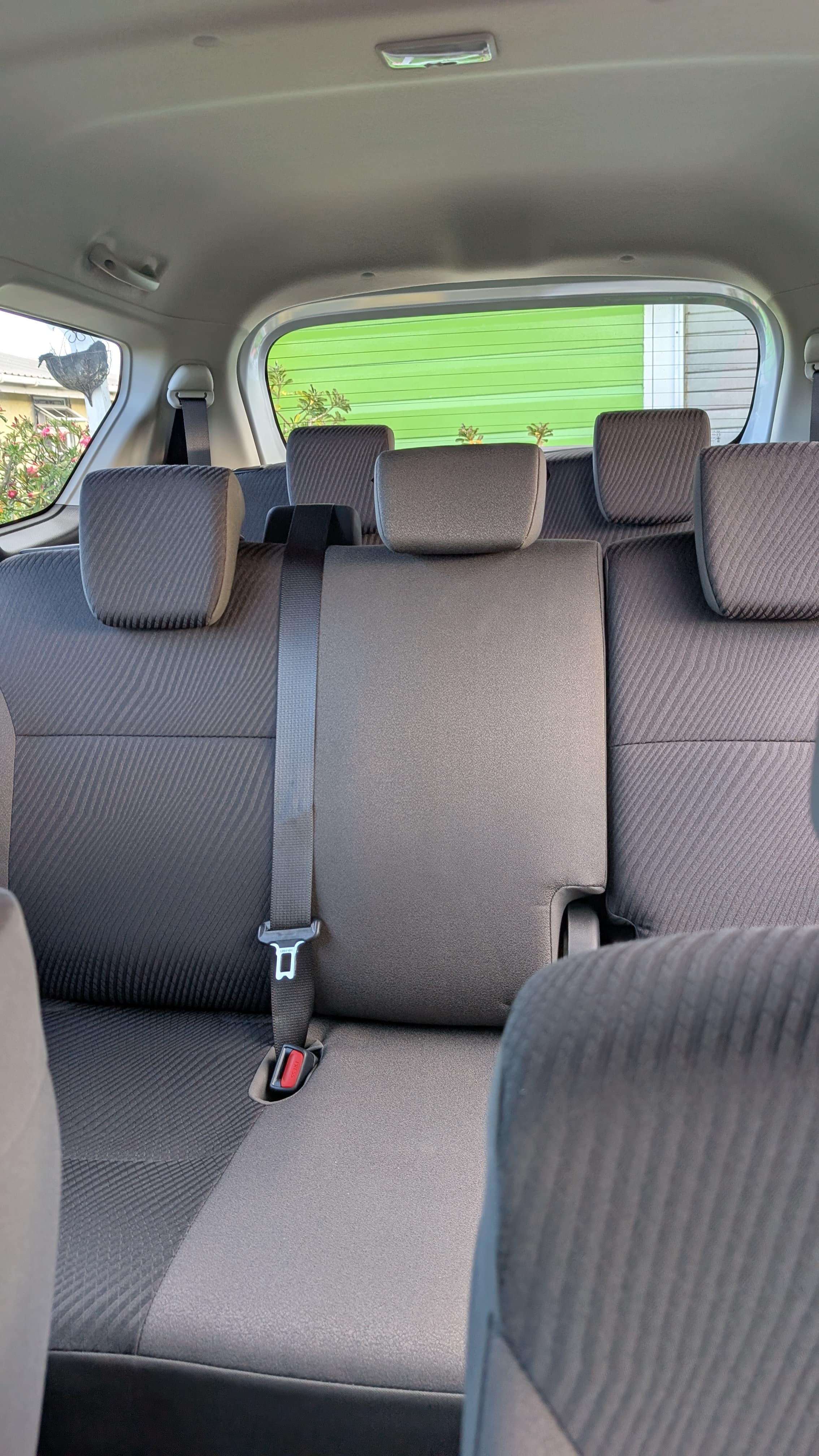 Ertiga 7 seater Hybrid - Image 3