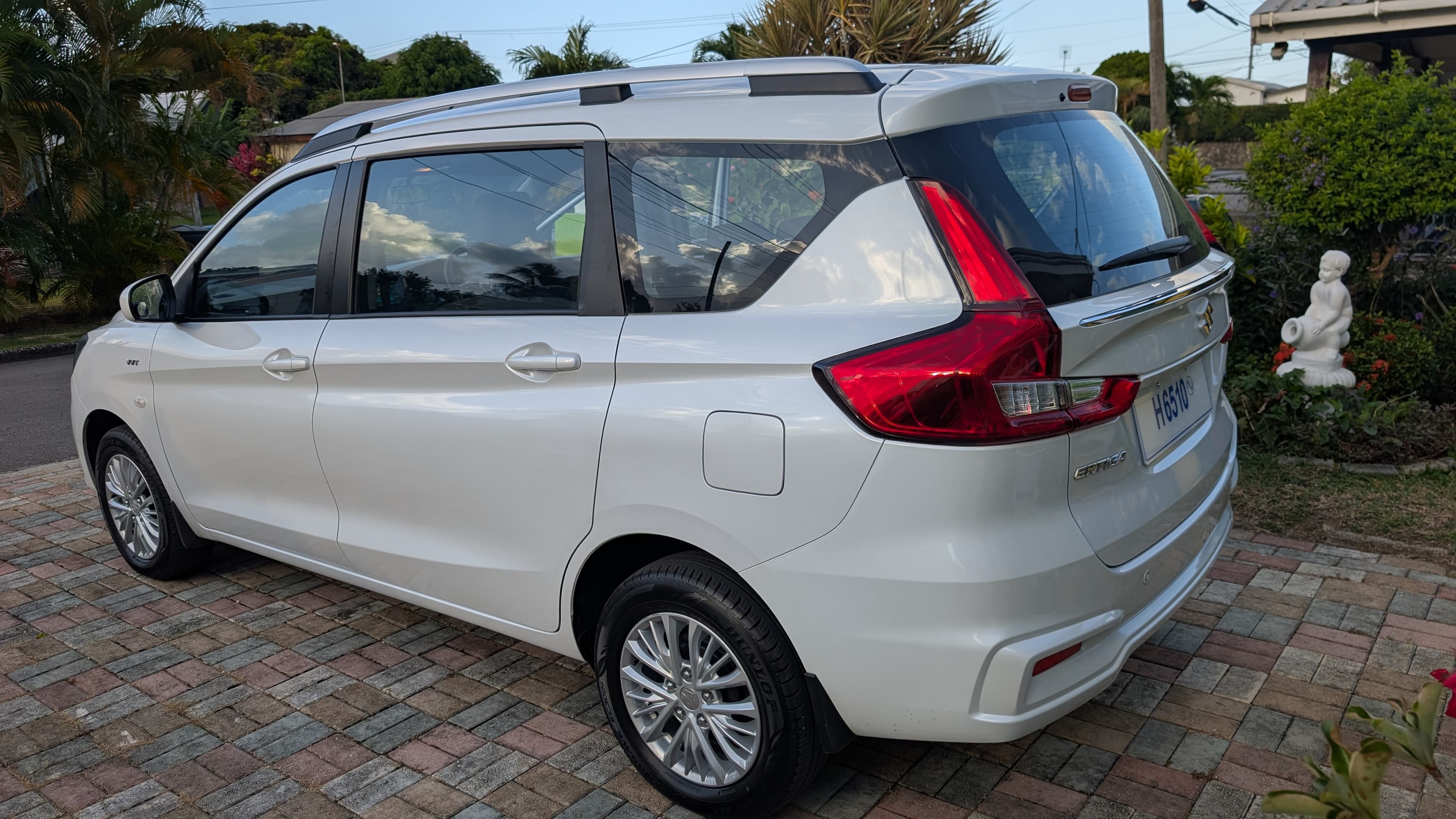Ertiga 7 seater Hybrid